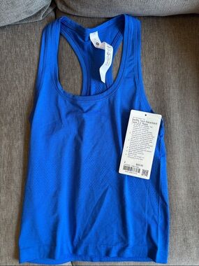 NWT Lululemon Swiftly Tech Racerback Tank 2.0 - Size 2
